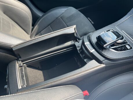Mercedes-Benz E Class 2.0 E300de 13.5kWh AMG Line (Premium Plus) Estate 5dr Diesel Plug-in Hybrid 35