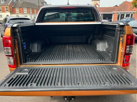 Ford Ranger WILDTRAK ECOBLUE 4
