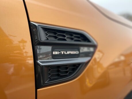 Ford Ranger WILDTRAK ECOBLUE 17