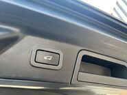Land Rover Range Rover Velar 2.0 D240 SE SUV 5dr Diesel Auto 4WD Euro 6 (s/s) (240 ps) 18