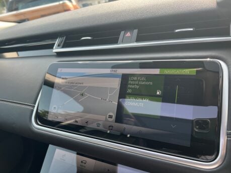 Land Rover Range Rover Velar 2.0 D240 SE SUV 5dr Diesel Auto 4WD Euro 6 (s/s) (240 ps) 37