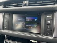 Jaguar XF 2.0d R-Sport Saloon 4dr Diesel Auto AWD Euro 6 (s/s) (180 ps) 16