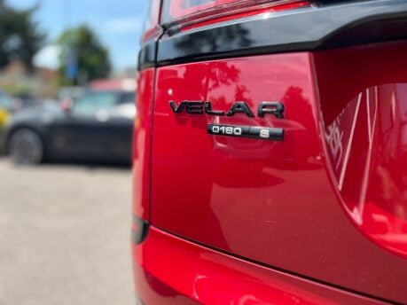 Land Rover Range Rover Velar 2.0 D180 R-Dynamic S SUV 5dr Diesel Auto 4WD Euro 6 (s/s) (180 ps) 13