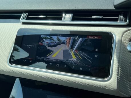 Land Rover Range Rover Velar 2.0 D180 R-Dynamic S SUV 5dr Diesel Auto 4WD Euro 6 (s/s) (180 ps) 29