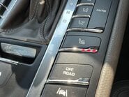 Porsche Macan 3.0 TD V6 S SUV 5dr Diesel PDK 4WD Euro 6 (s/s) (258 ps) 32