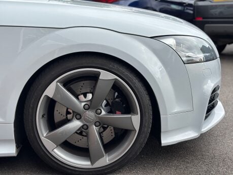 Audi TT RS 2.5 TFSI Roadster 2dr Petrol Manual quattro Euro 5 (340 ps) 19