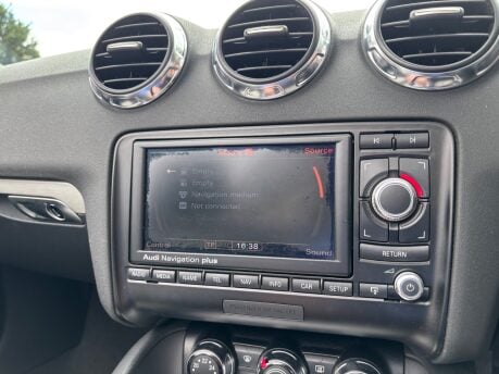 Audi TT RS 2.5 TFSI Roadster 2dr Petrol Manual quattro Euro 5 (340 ps) 24