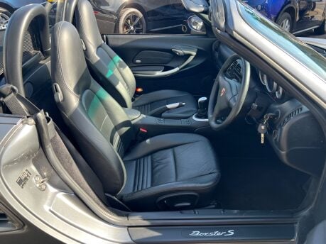Porsche Boxster 3.2 986 S Convertible 2dr Petrol Manual (255 g/km, 260 bhp) 17