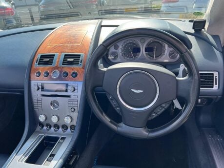 Aston Martin DB9 5.9 V12 Volante 2dr Petrol Seq (EU4) (394 g/km, 450 bhp) 28