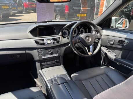 Mercedes-Benz E Class 2.1 E220 BlueTEC SE (Premium) Estate 5dr Diesel G-Tronic+ Euro 6 (177ps) 3