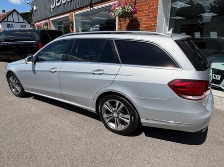 Mercedes-Benz E Class 2.1 E220 BlueTEC SE (Premium) Estate 5dr Diesel G-Tronic+ Euro 6 (177ps) 9