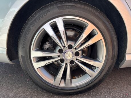 Mercedes-Benz E Class 2.1 E220 BlueTEC SE (Premium) Estate 5dr Diesel G-Tronic+ Euro 6 (177ps) 16