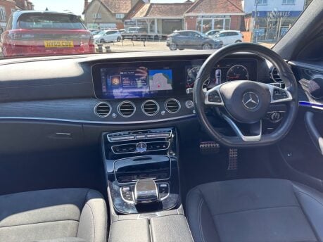 Mercedes-Benz E Class 2.0 E220d AMG Line (Premium) Estate 5dr Diesel G-Tronic+ Euro 6 (194ps) 3