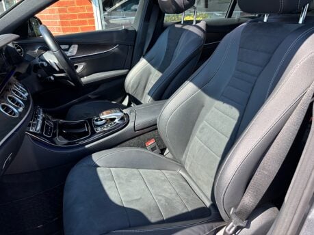 Mercedes-Benz E Class 2.0 E220d AMG Line (Premium) Estate 5dr Diesel G-Tronic+ Euro 6 (194ps) 9
