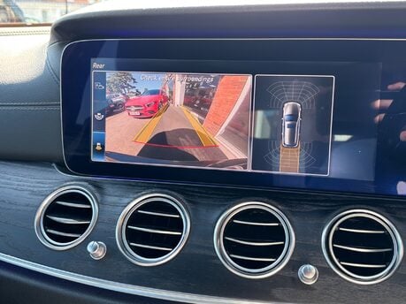 Mercedes-Benz E Class 2.0 E220d AMG Line (Premium) Estate 5dr Diesel G-Tronic+ Euro 6 (194ps) 24