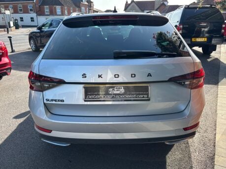 Skoda Superb 2.0 TDI SportLine Plus Estate 5dr Diesel DSG Euro 6 (s/s) (150 ps) 7