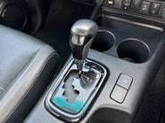 Toyota Hilux 2.8 D-4D Invincible X Pickup Double Cab 4dr Diesel Auto 4WD Euro 6 (204 ps) 35