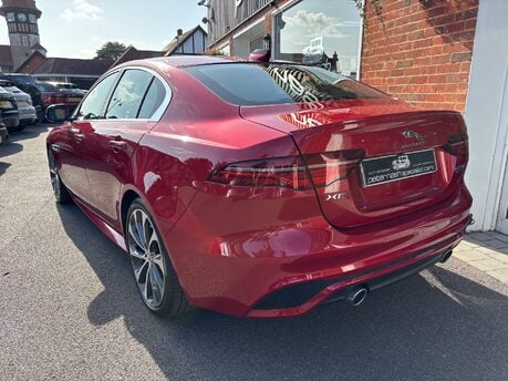 Jaguar XE 2.0 P250i R-Dynamic HSE Saloon 4dr Petrol Auto Euro 6 (s/s) (250 ps) 2