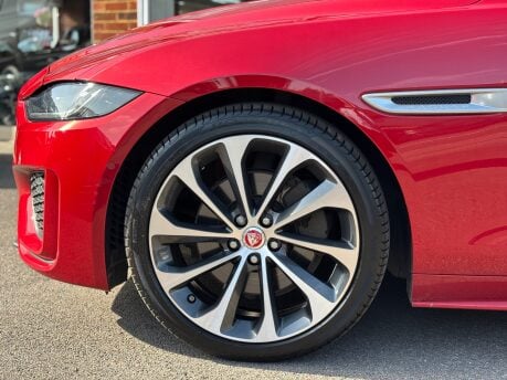 Jaguar XE 2.0 P250i R-Dynamic HSE Saloon 4dr Petrol Auto Euro 6 (s/s) (250 ps) 4