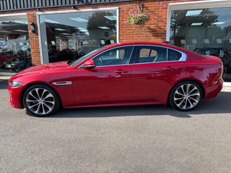 Jaguar XE 2.0 P250i R-Dynamic HSE Saloon 4dr Petrol Auto Euro 6 (s/s) (250 ps) 8