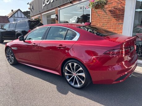 Jaguar XE 2.0 P250i R-Dynamic HSE Saloon 4dr Petrol Auto Euro 6 (s/s) (250 ps) 13