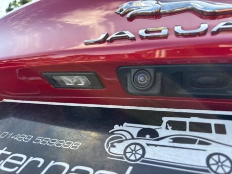 Jaguar XE 2.0 P250i R-Dynamic HSE Saloon 4dr Petrol Auto Euro 6 (s/s) (250 ps) 17