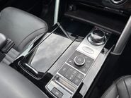 Land Rover Discovery 3.0 TD V6 HSE LUXURY SUV 5dr Diesel Auto 4WD Euro 6 (s/s) (258 ps) 37