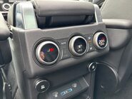 Land Rover Discovery 3.0 TD V6 HSE LUXURY SUV 5dr Diesel Auto 4WD Euro 6 (s/s) (258 ps) 13