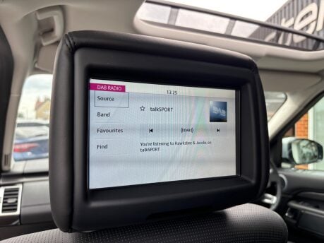 Land Rover Discovery 3.0 TD V6 HSE LUXURY SUV 5dr Diesel Auto 4WD Euro 6 (s/s) (258 ps) 14