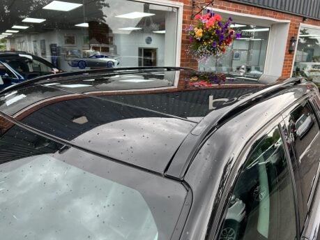 Land Rover Discovery Sport 2.0 TD4 SE Tech SUV 5dr Diesel Auto 4WD Euro 6 (s/s) (180 ps) 13