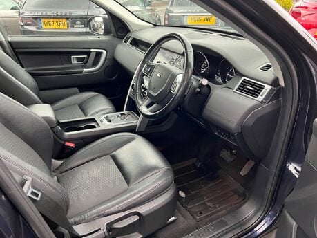 Land Rover Discovery Sport 2.0 TD4 SE Tech SUV 5dr Diesel Auto 4WD Euro 6 (s/s) (180 ps) 14