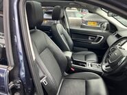 Land Rover Discovery Sport 2.0 TD4 SE Tech SUV 5dr Diesel Auto 4WD Euro 6 (s/s) (180 ps) 17