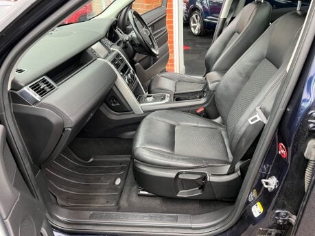 Land Rover Discovery Sport 2.0 TD4 SE Tech SUV 5dr Diesel Auto 4WD Euro 6 (s/s) (180 ps) 36