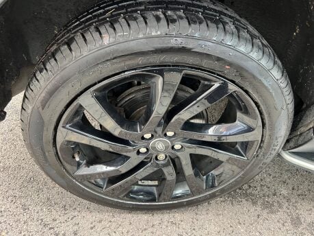 Land Rover Discovery Sport 2.0 TD4 SE Tech SUV 5dr Diesel Auto 4WD Euro 6 (s/s) (180 ps) 43