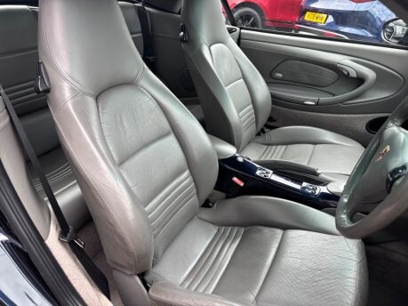 Porsche 911 3.6 CARRERA 2 TIPTRONIC S 8