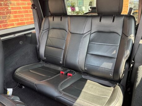 Jeep Wrangler 2.0 GME Overland SUV 2dr Petrol Auto 4WD Euro 6 (s/s) (272 ps) 11