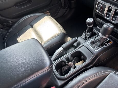 Jeep Wrangler 2.0 GME Overland SUV 2dr Petrol Auto 4WD Euro 6 (s/s) (272 ps) 30
