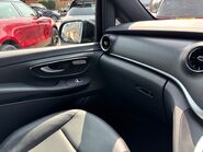 Mercedes-Benz V Class 2.0 V300d AMG Line MPV 5dr Diesel G-Tronic+ Euro 6 (s/s) LWB (237 ps) 40
