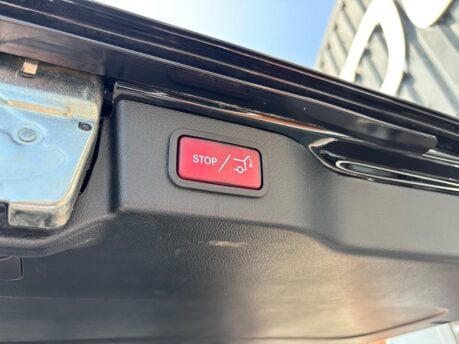 Mercedes-Benz V Class 2.0 V300d AMG Line MPV 5dr Diesel G-Tronic+ Euro 6 (s/s) LWB (237 ps) 23