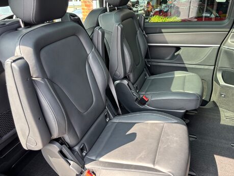 Mercedes-Benz V Class 2.0 V300d AMG Line MPV 5dr Diesel G-Tronic+ Euro 6 (s/s) LWB (237 ps) 12