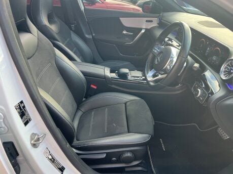 Mercedes-Benz A Class A 200 AMG LINE EDITION PREMIUM PLUS 19