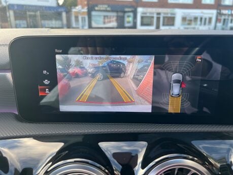 Mercedes-Benz A Class A 200 AMG LINE EDITION PREMIUM PLUS 27