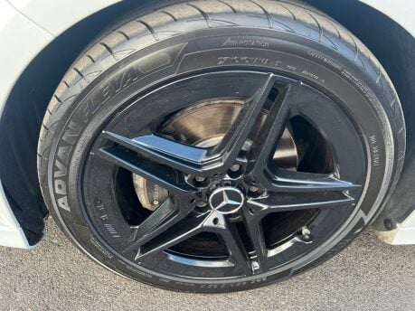 Mercedes-Benz A Class A 200 AMG LINE EDITION PREMIUM PLUS 14