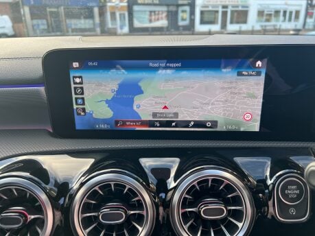 Mercedes-Benz A Class A 200 AMG LINE EDITION PREMIUM PLUS 25
