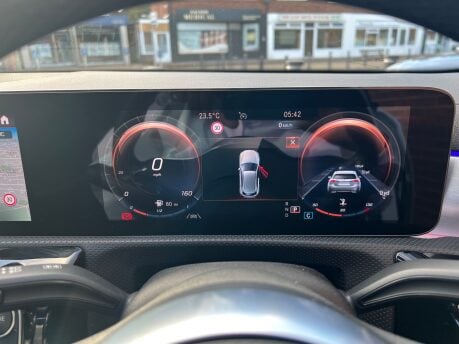 Mercedes-Benz A Class A 200 AMG LINE EDITION PREMIUM PLUS 26