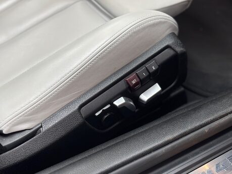 BMW 4 Series 3.0 BiTurbo Competition Convertible 2dr Petrol DCT Euro 6 (s/s) (450 ps) 17