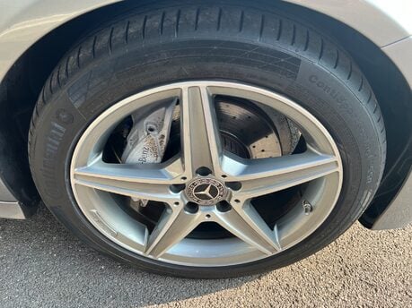 Mercedes-Benz C Class 2.1 C220 BlueTEC AMG Line (Premium) Saloon 4dr Diesel G-Tronic+ Euro 6 17