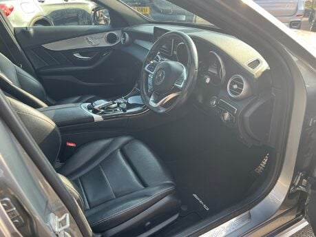 Mercedes-Benz C Class 2.1 C220 BlueTEC AMG Line (Premium) Saloon 4dr Diesel G-Tronic+ Euro 6 24