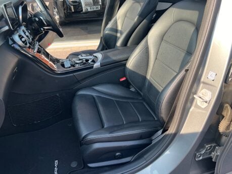 Mercedes-Benz C Class 2.1 C220 BlueTEC AMG Line (Premium) Saloon 4dr Diesel G-Tronic+ Euro 6 45
