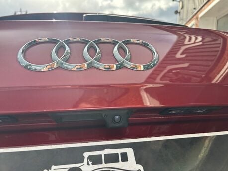 Audi Q5 2.0 TDI Sport SUV 5dr Diesel S Tronic quattro Euro 6 (s/s) (190 ps) 16